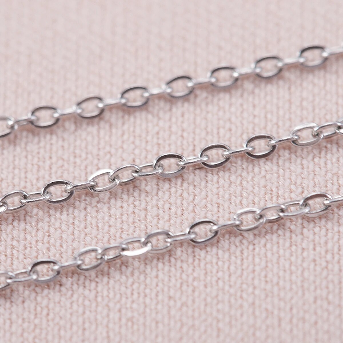 10 metrów cienkich łańcuszków  – Body Jewelry Underwear recenzja i cena